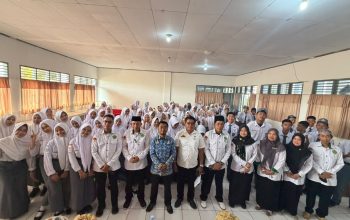 KUA Lalabata Edukasi Ratusan Pelajar SMKN 1 Soppeng Cegah Pernikahan Dini