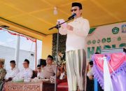 Kenakan Sarung dan Peci, Bupati Soppeng Pimpin Upacara Hari Santri Nasional 2026 di Laringgi