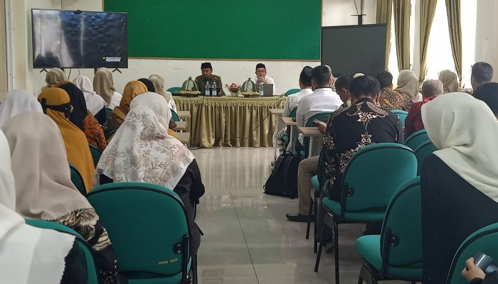 ​Tim SDM Kemenag Sulsel Pendampingan Kelengkapan Data ASN di MAN 1 Soppeng
