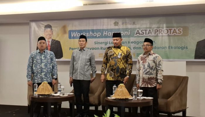 Kakanwil Kemenag Sulsel Buka Workshop Urais, Tegaskan Pesan Layani Semua Orang